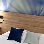 In Situ Hotel