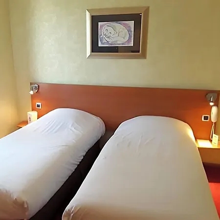 Hotel In Situ 3*