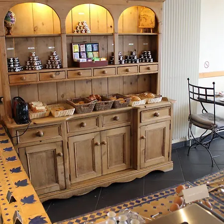 In Situ ホテル 3*