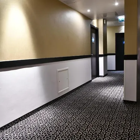 Hotel In Situ 3*