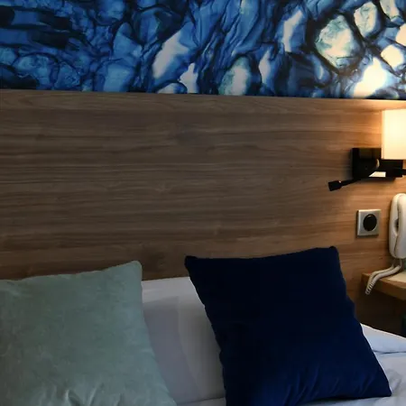 In Situ 3* Valenciennes