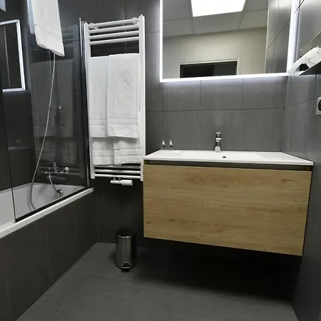 In Situ 3* Valenciennes
