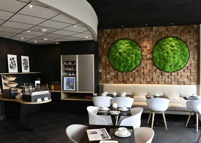 In Situ 3* Valenciennes